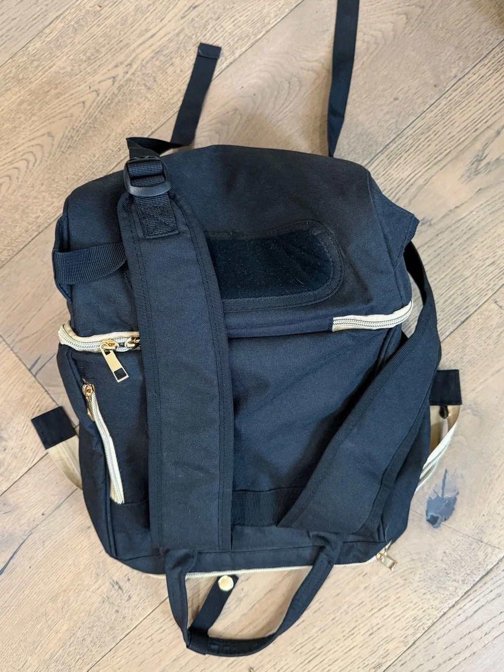 V-COOOL Pump Backpack Cooler Bag Double Layer Black – Used Once